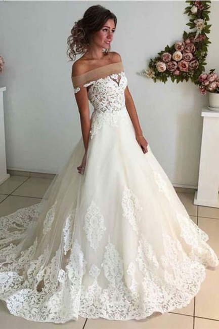 Robe de mariée princesse en tulle avec dentelle longue | robe de mariage élégante