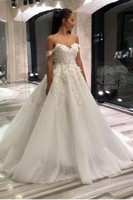 Belles robes de mariée Une ligne | Robes de mariée en tulle avec dentelle