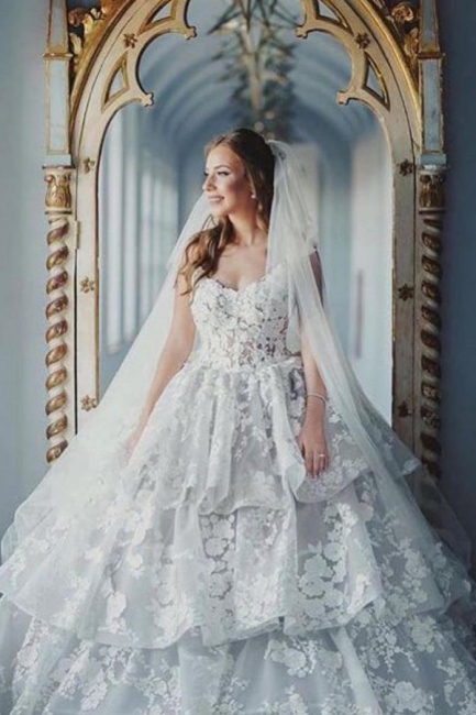 Magnifiques robes de mariée princesse | Robes de mariée avec de la dentelle