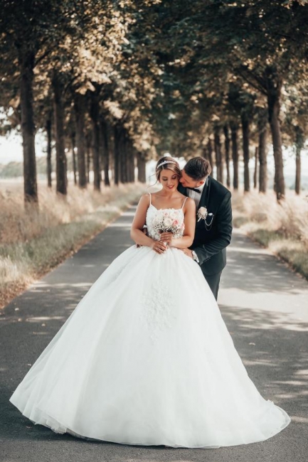 Superbes robes de mariée princesse | Robes de mariée à dentelle