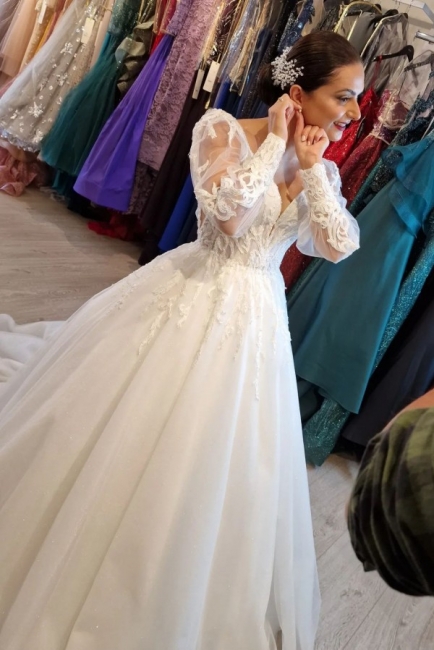 Robe de mariée ligne-A dentelles avec manches unique