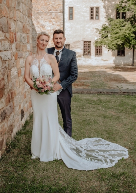 Belles robes de mariée en dentelle sirène | Robes de mariée avec traînes