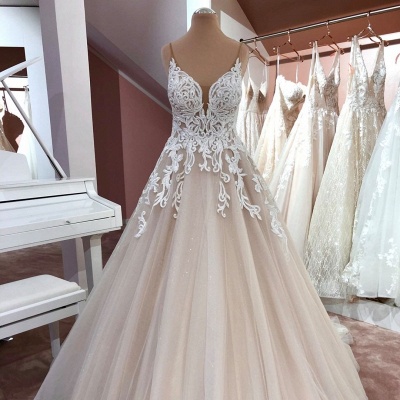 Robes de mariée de créateurs Une ligne | Robe de mariée décolleté V dentelle_2