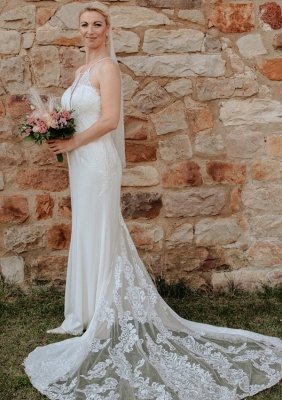 Belles robes de mariée en dentelle sirène | Robes de mariée avec traînes_3