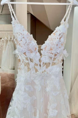 Robes de mariée simples Une ligne de vêtements de mariée en dentelle en tulle_3