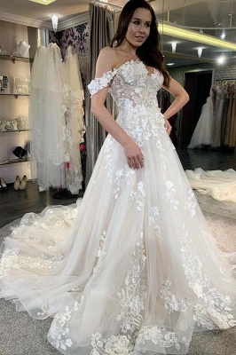 robe de mariée blanche à linie | robe de mariée en dentelle_1