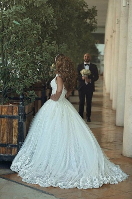 Forme princesse robe de mariée en dentelle délicat avec bretelle en broderie exquis longueur sol_5