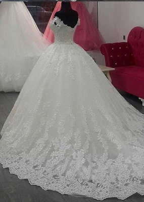 Forme Princesse Traîne mi-longue Col en cœur Dentelle Robes de mariée avec Appliques_2